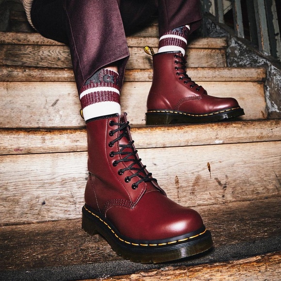 Dr. Martens Shoes - Dr. Martens Women’s Luana Leather Boots Cherry Red Smooth Sz 9